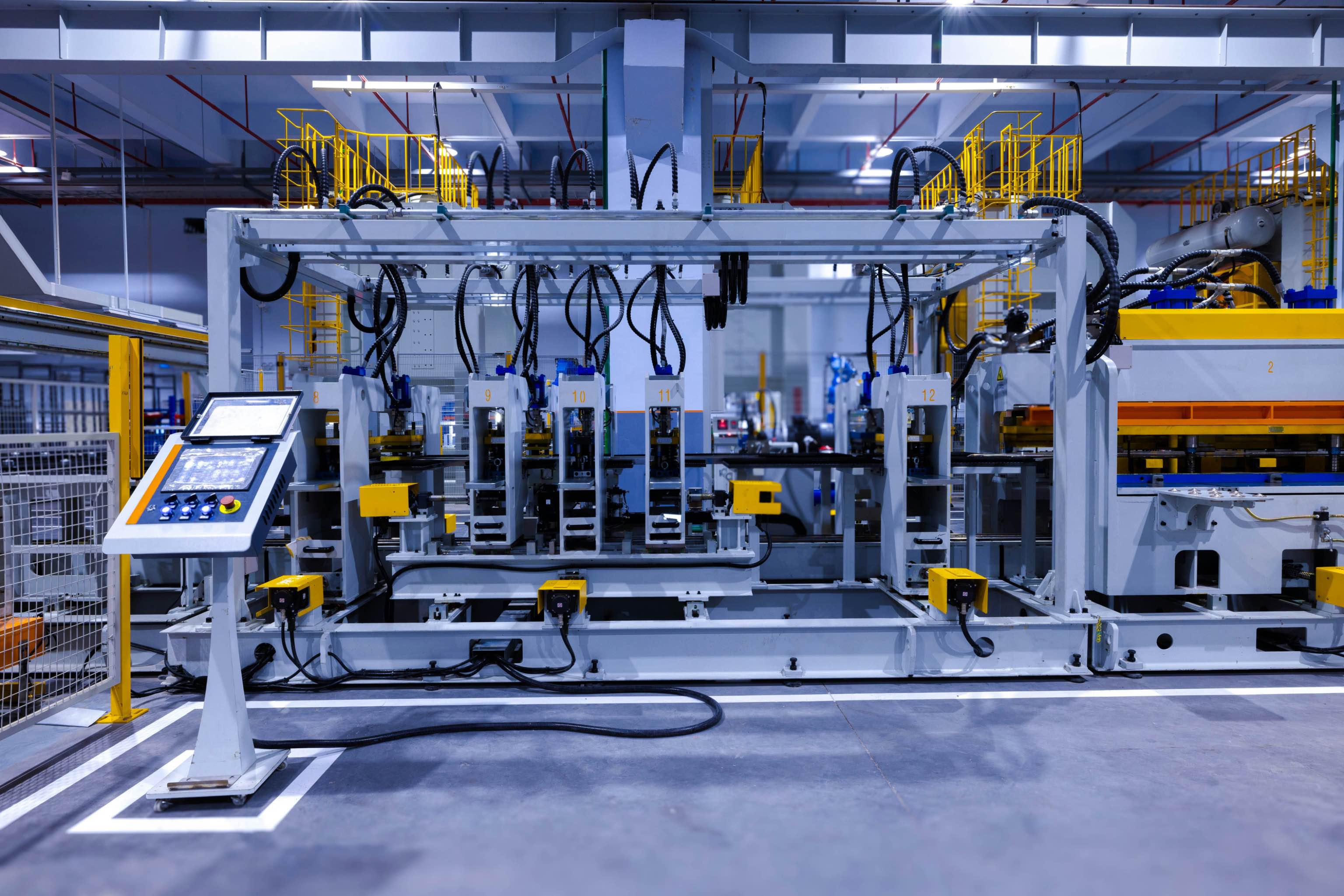 Intelligent Manufacturing Equipment Installation and Commissioning
